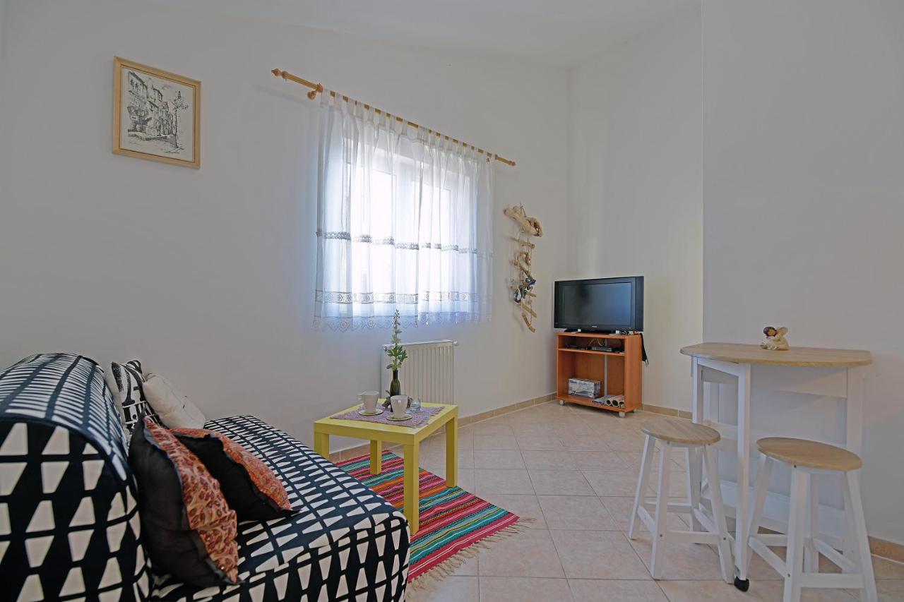 Apartments Biba Hvar 赫瓦尔 外观 照片