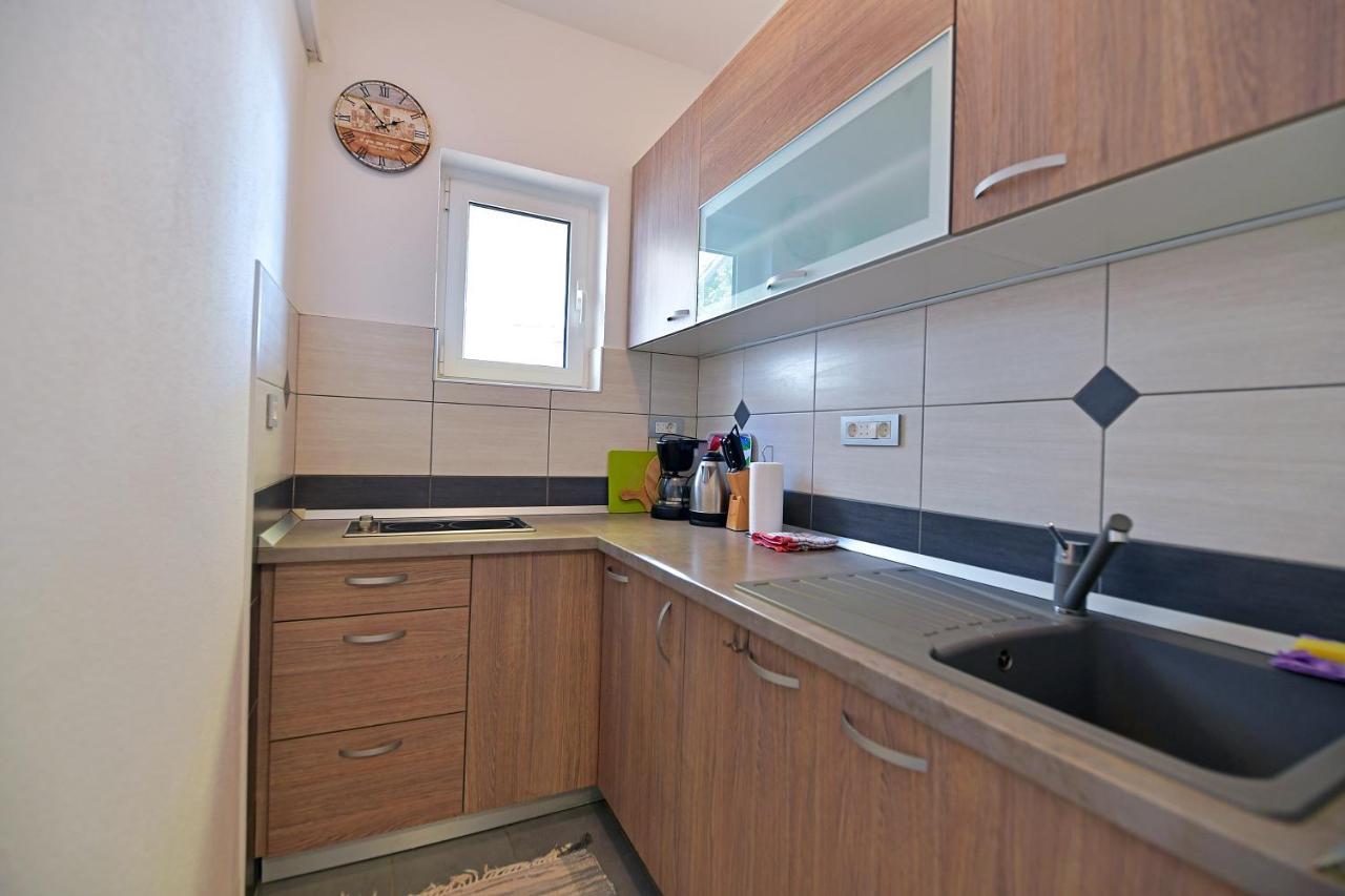 Apartments Biba Hvar 赫瓦尔 外观 照片