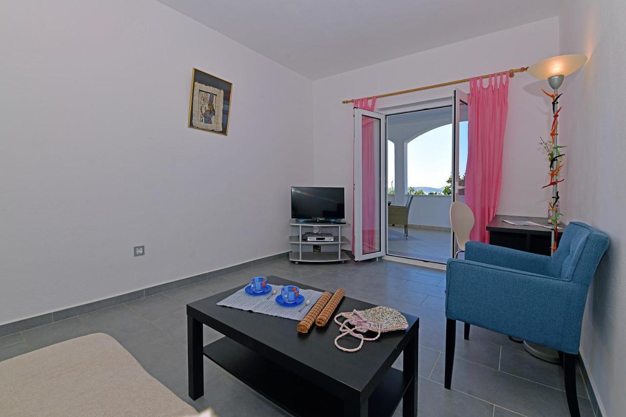 Apartments Biba Hvar 赫瓦尔 外观 照片